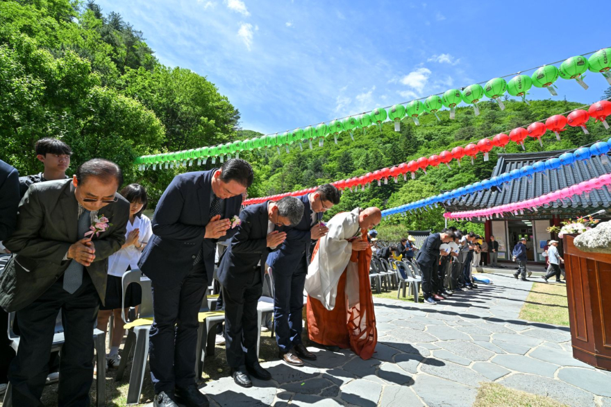 js20260524(정암사 봉축법요식)-2(J91_1909) 50%.JPG