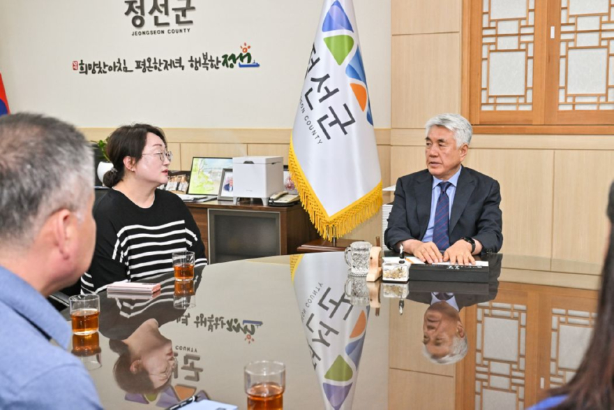 js20260813(민원상담 콜센터 직원 간담회)-2(J92_1736).jpg