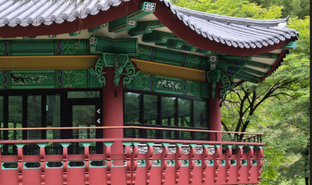 “약수 한 모금, 커피 한 잔”… 화암에 쉬어가는 팔각정이 생겼다