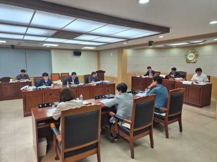 “축제의 외형보다 내실…주민 불편부터 살펴라”