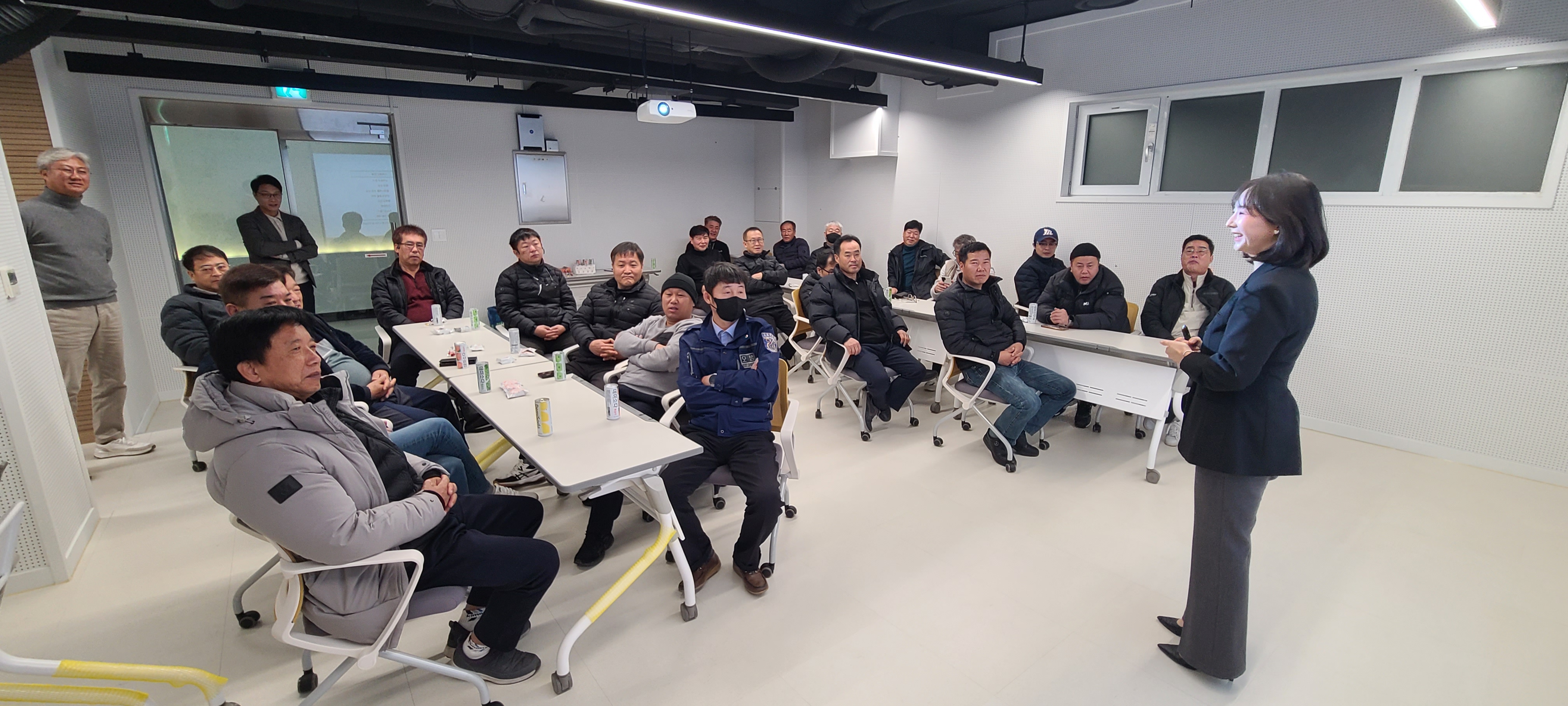 승무원 안전교육과 터미널 살균시스템으로 안전한 대중교통 환경 조성