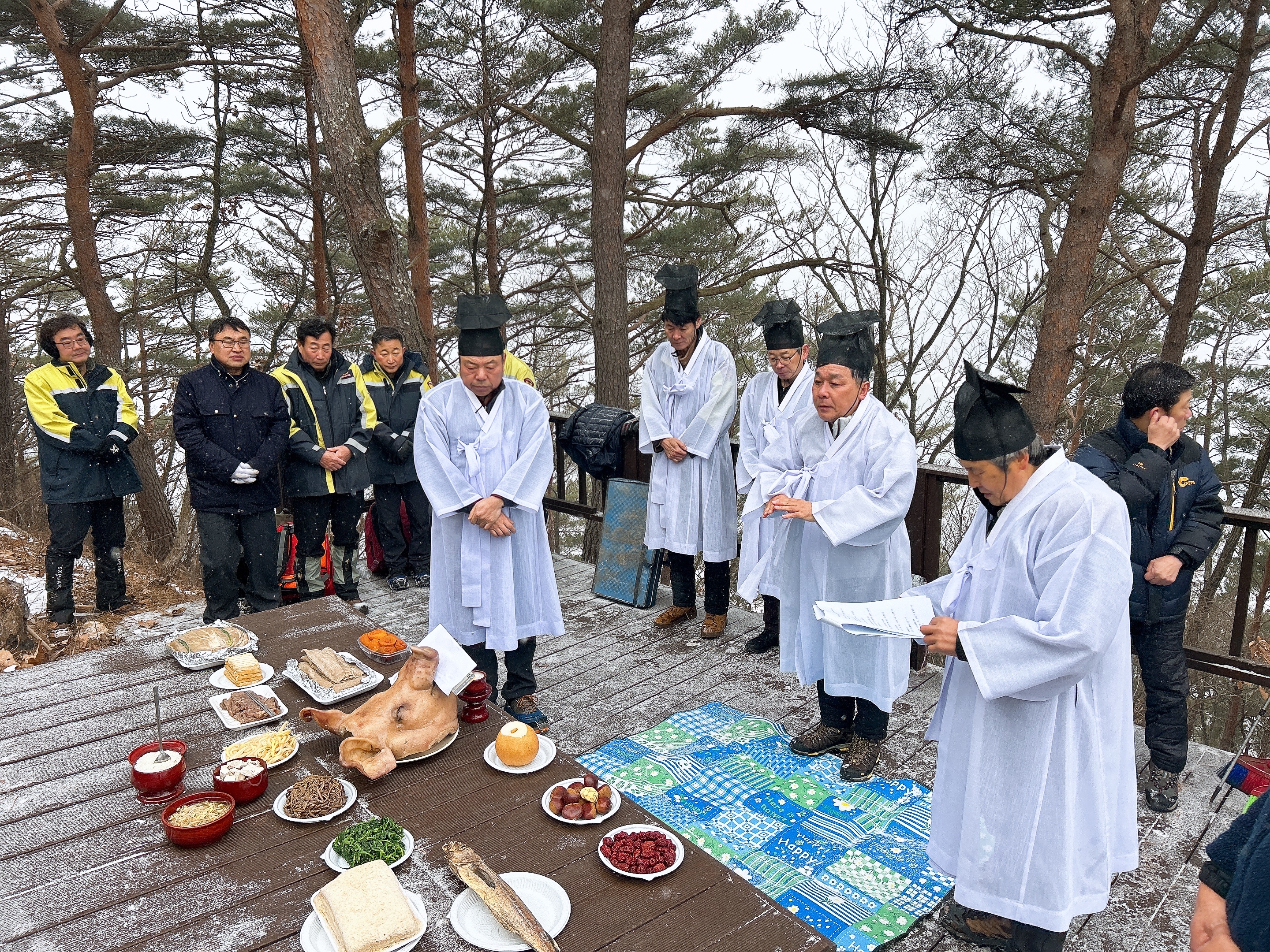 여량면, 마을의 안녕을 기원하는 염장봉 제례 진행