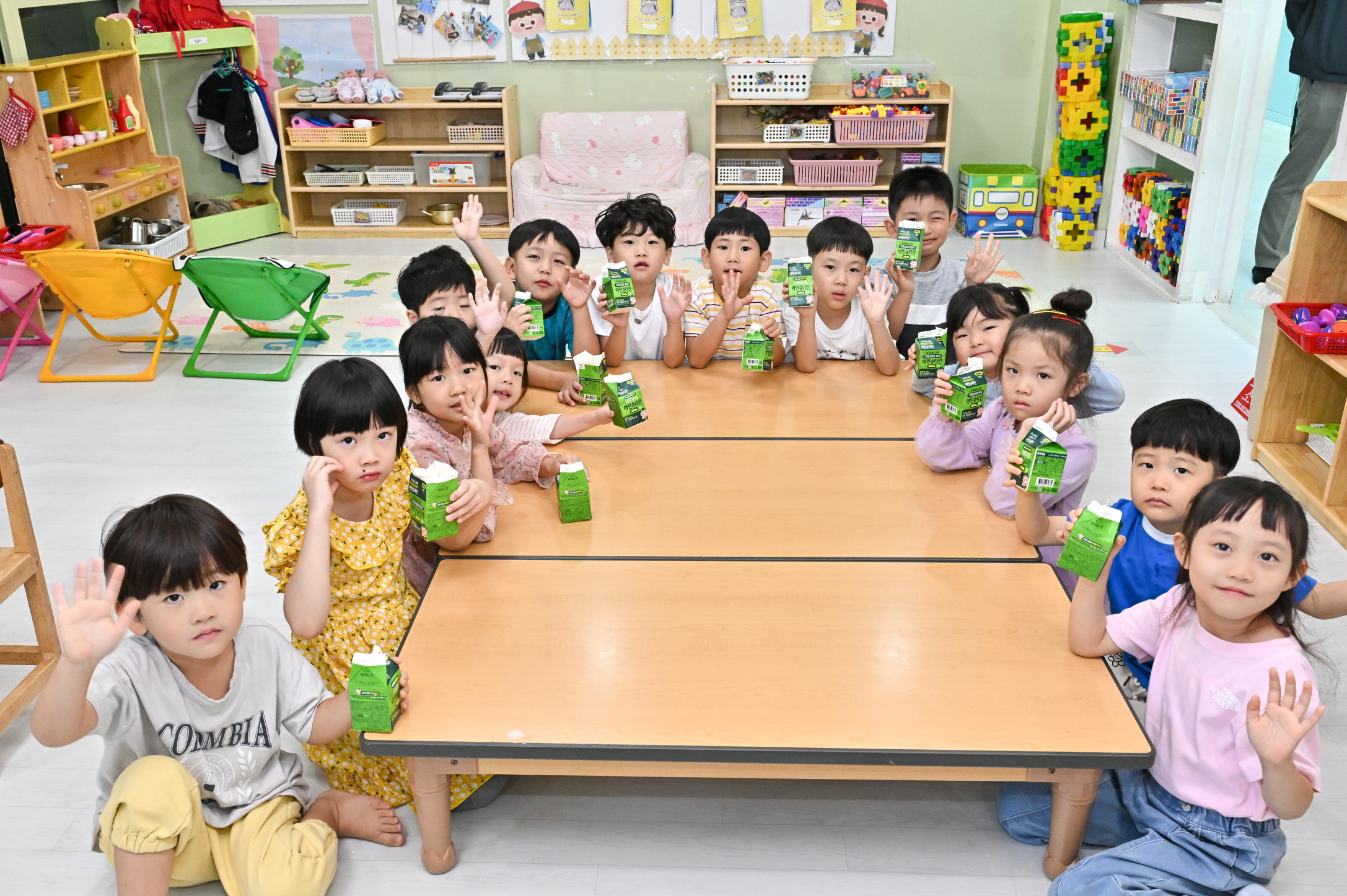 郡, 학생들의 건강한 성장을 위한 학교우유 무상급식 지속 지원